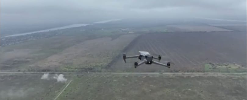 Videón, ahogy a donyecki terület fölött összeütközik két drón