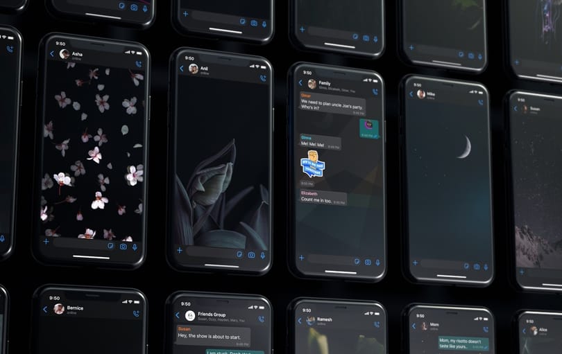 Mozgó matricákkal és személyre szabható hátterekkel bővült a WhatsApp