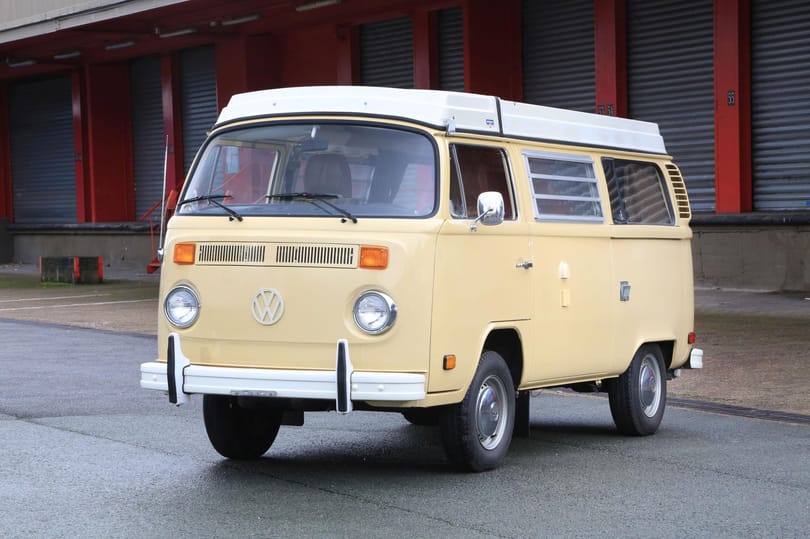 Manapság egy ilyen VW kisbusz 31 millió forintot ér
