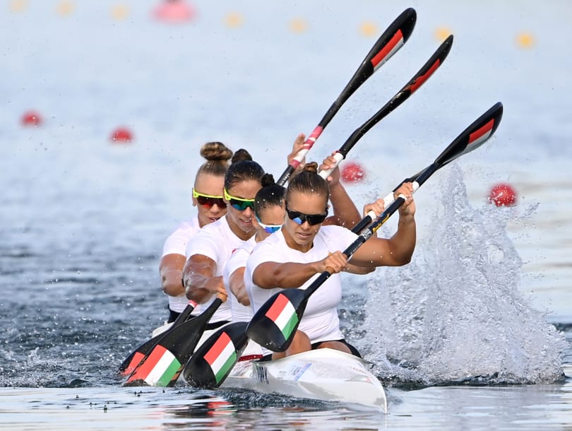 A női kajakosoknak összejött a bronz négyesben, Losonczi Dávidnak birkózásban nem – élőben az olimpia csütörtöki napjának legfontosabb eseményei
