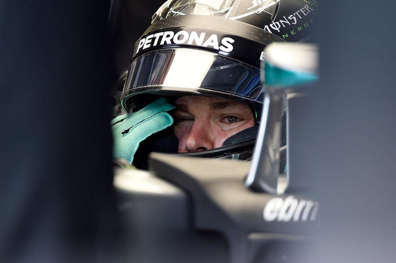 Három névből választ a Mercedes Rosberg-utódot