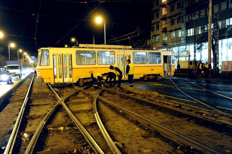 Fotó: kisiklott az 1-es villamos