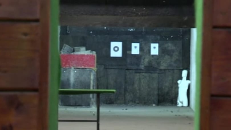 Ezernél is kevesebb diák űzi, de a Belügyminisztérium szerint népszerű az iskolai sportlövészet