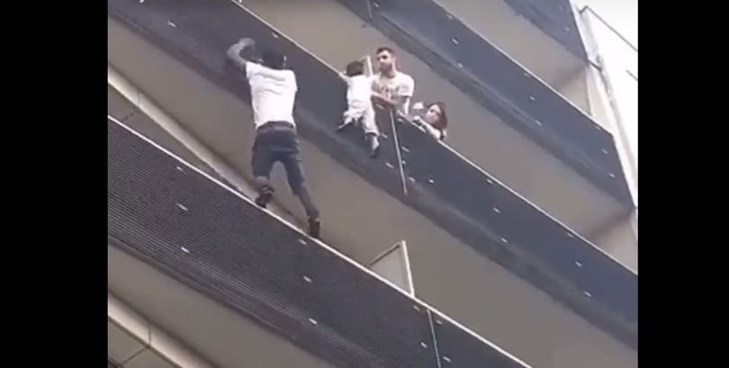 Megkapta a francia állampolgárságot a 