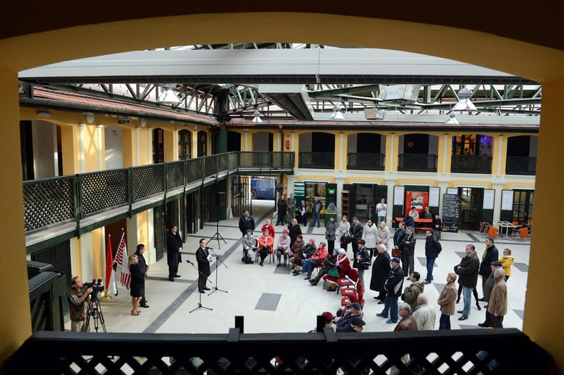 Ez lesz ám a csata: Tiborcz köre verseng Gerendaival a Kolosy téri piacért