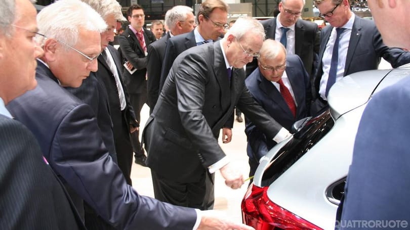 Fotó: így méricskéli a konkurenciát a Volkswagen vezére