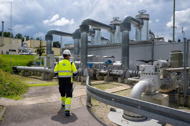 Naponta 100 millió euró a vesztesége, újabb hitelt kér a német gázóriás