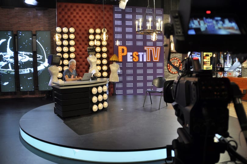 A Pesti TV bezárása bizonyítja, hogy a fideszes média sem herdálhatja a pénzt számolatlanul