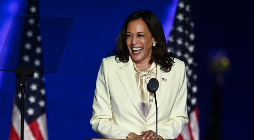 Kamala Harris edzés közben is nagyon alelnöki