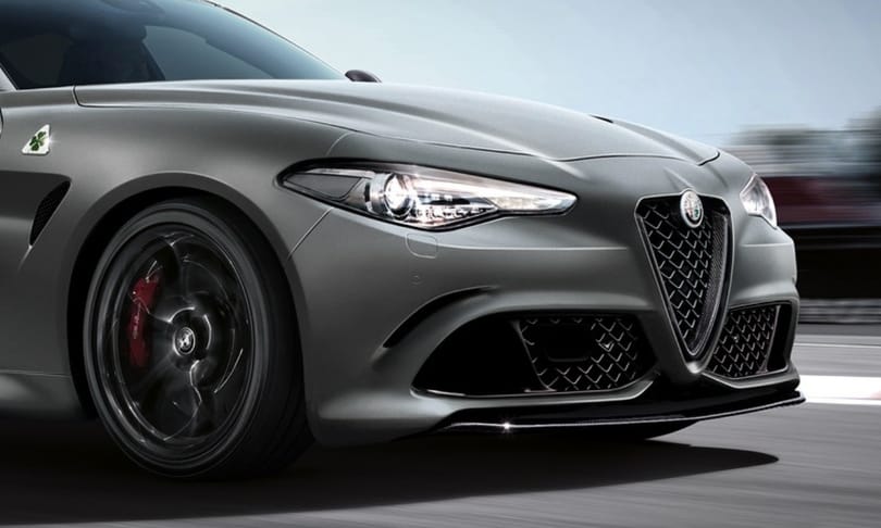 Két új Alfa Romeo, amelyek láttán nem csak az olaszautó-rajongók csettintenek elismerően