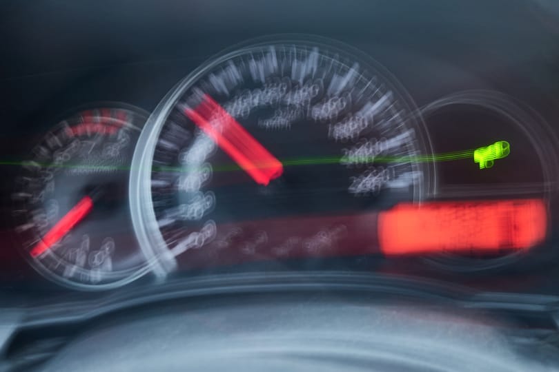 Szeptember 1-től jelentősen emelné a kormány tervezete a gyorshajtásért járó bírságot