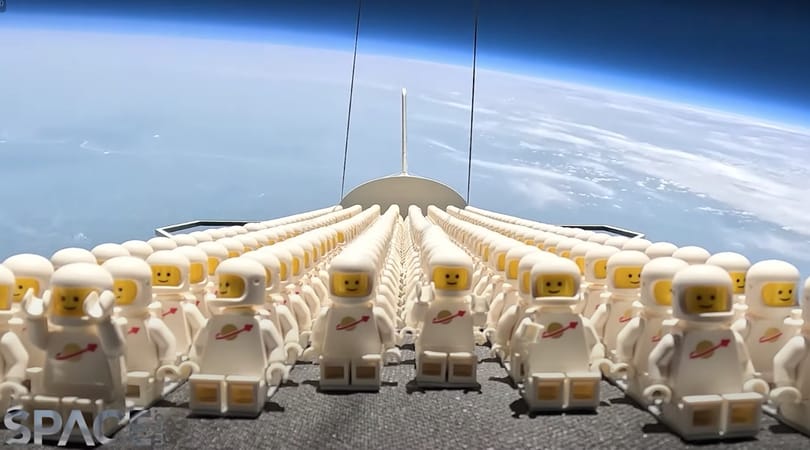 1000 Lego-emberkét küldtek a világűr szélére, 34 km magasról tértek vissza