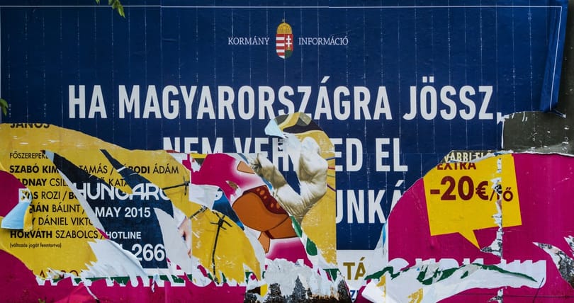 Tönkreteszi a köztéri reklámpiacot a kormány
