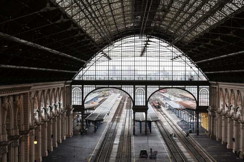 Elromlott egy biztosítóberendezés, az egész Keleti pályaudvar megborult