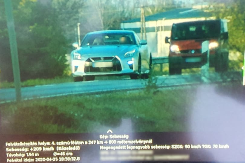 209-cel mértek be egy Nissan GT-R-t Téglásnál