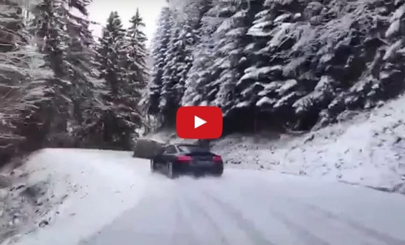 Kinek kell a hókotró, ha egy Audi R8 ilyet tud a havon? – videó