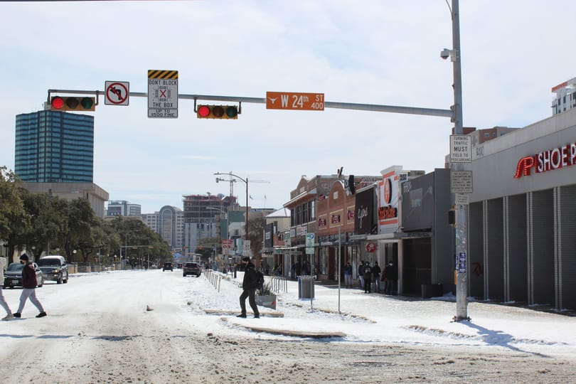 Napi ezerdolláros villanyszámlák Texasban a szokatlan hideg miatt