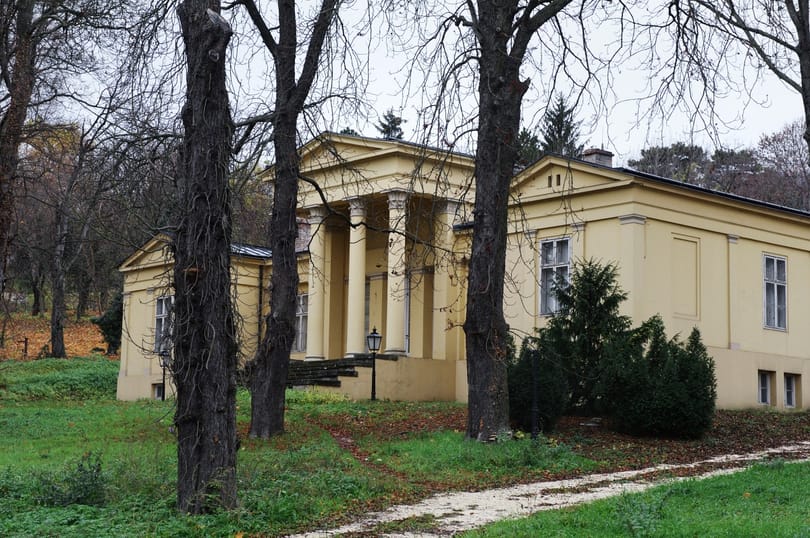 Kiadót indított az állami pénzekkel alaposan kitömött Művészeti Akadémia