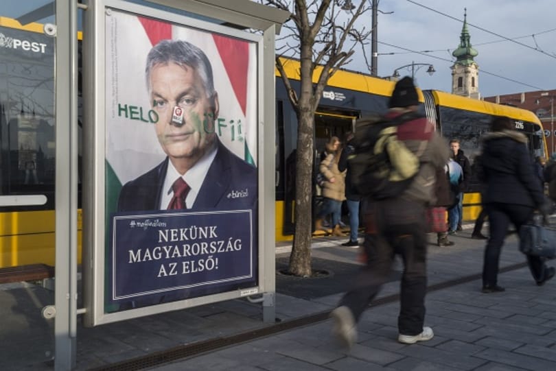 Április 8-ról szóljon az ének