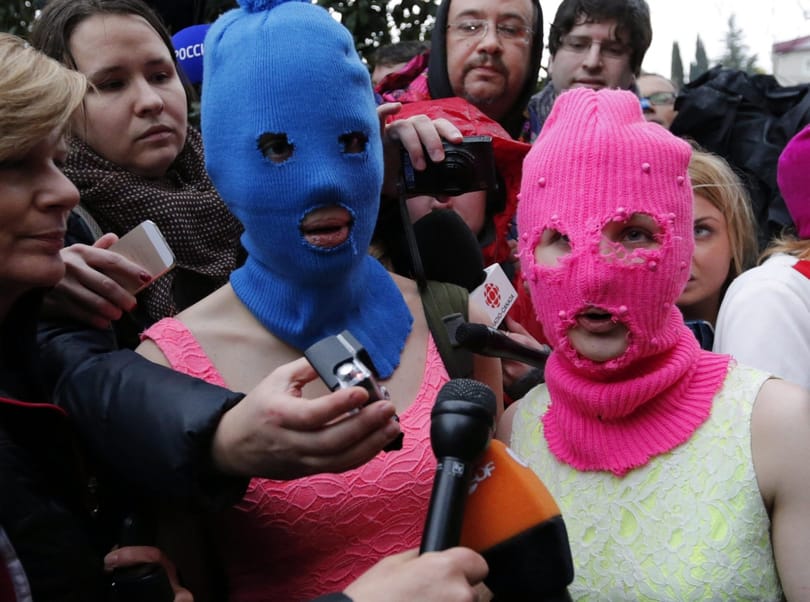 Neurotikus klippel reagál a Pussy Riot Putyin újraválasztására
