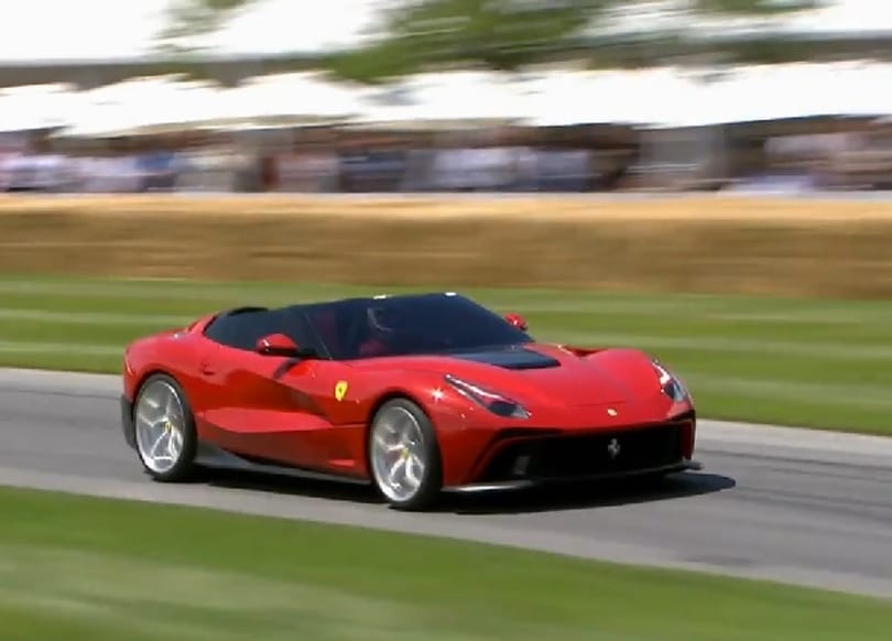 Parádézott a Ferrari a leghíresebb autós fesztiválon