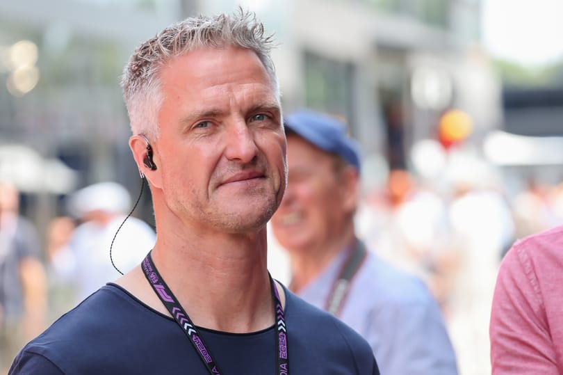 Ralf Schumacher azt mondja, volt felesége már a coming out-ja előtt is tudott arról, hogy meleg és párkapcsolatban él