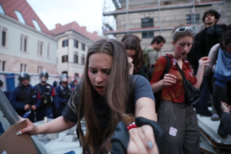 Horn Gábor: 2006-ot idézi, ahogy rátámadtak a tüntető diákokra