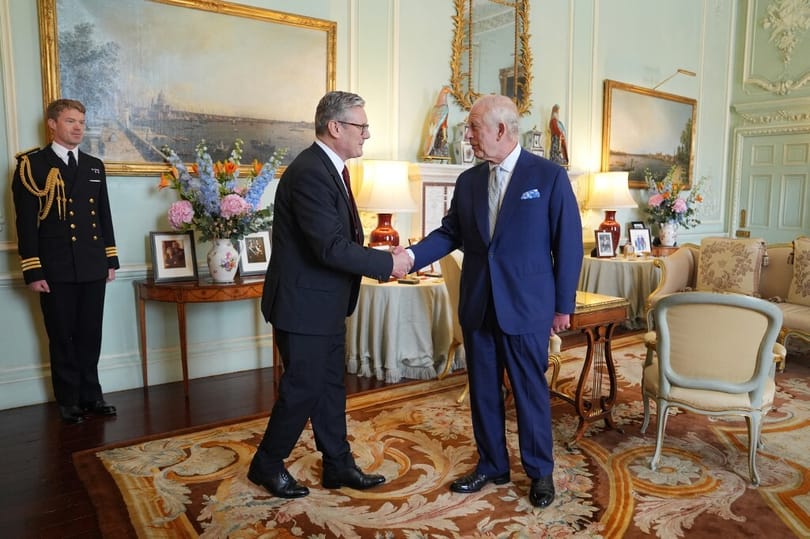 Megalakult az új brit kormány