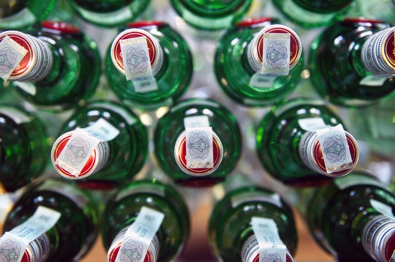 Itt a legolcsóbb a whisky és a sör Budapesten, de nem könnyű bejutni