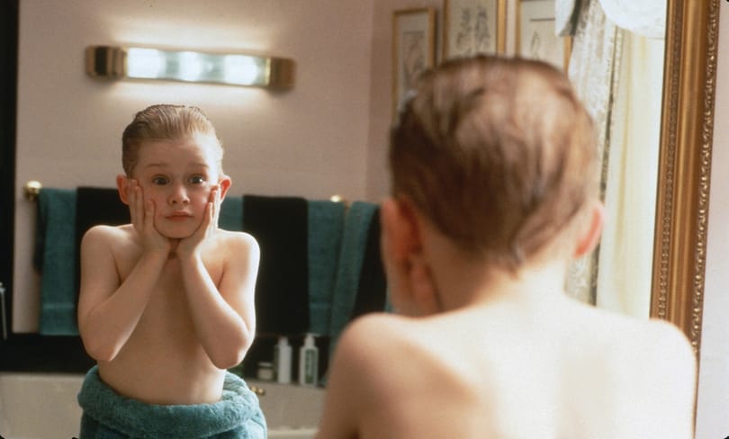30 éve nézzük, unjuk is, mégis várjuk – mitől lett a Reszkessetek, betörők! ekkora örökzöld?