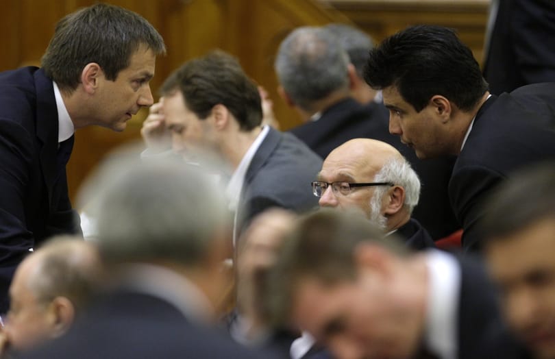 Bajnai a tagságot győzködve törheti meg az MSZP ellenállását