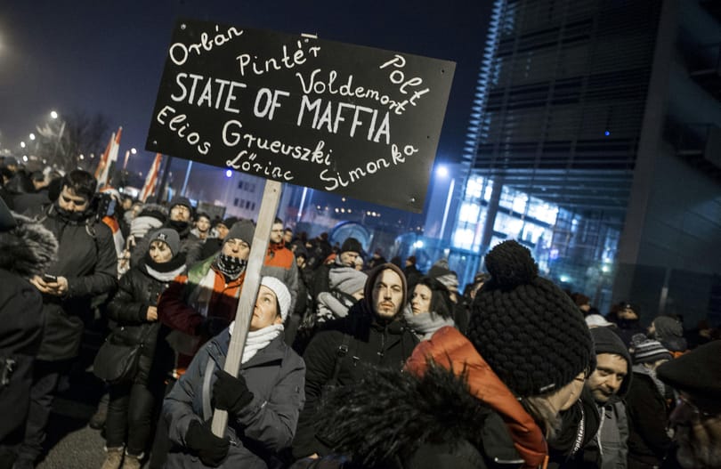 Maffiaállam, önkényuralom, diktatúra: leginkább így minősítik az Orbán-rendszert a magyarok