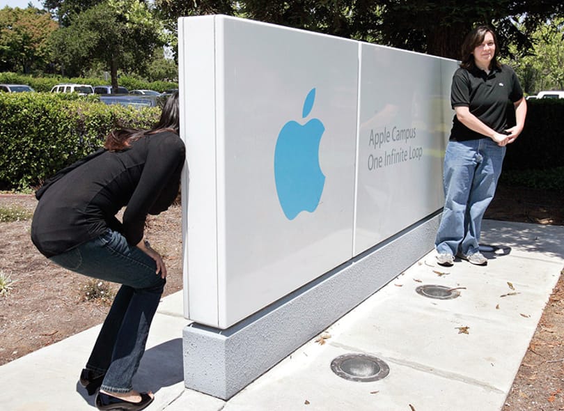 Biztonsági rés a MacBook akkumulátorokon