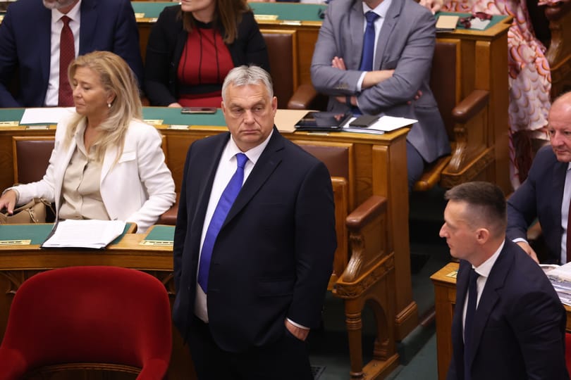 Összehívja hétfőre Kövér László a rendkívüli parlamenti ülést, a Fidesz hallgat arról, elmegy-e rá