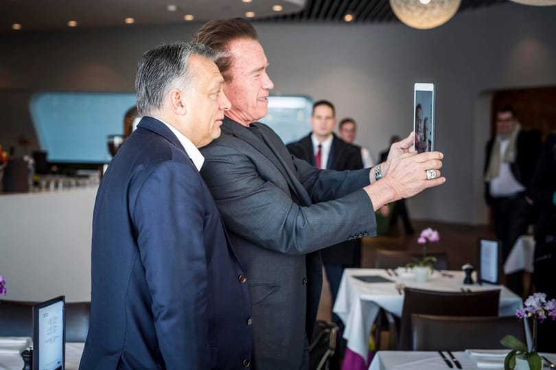 Spiegel: Orbán hőzöng, de az uniós pénzt felveszi