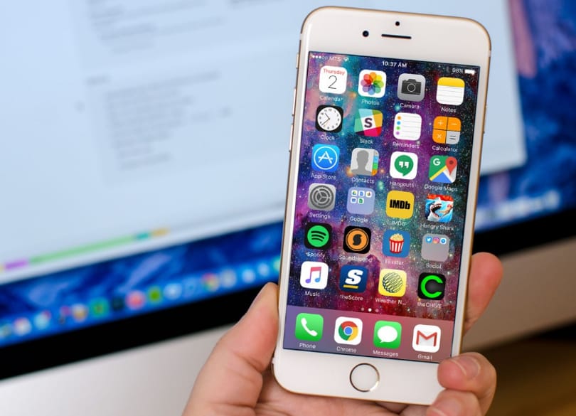 Ez tényleg hasznos lehet: egyszerűbben oszthatja meg a wifijét az iOS 11-ben