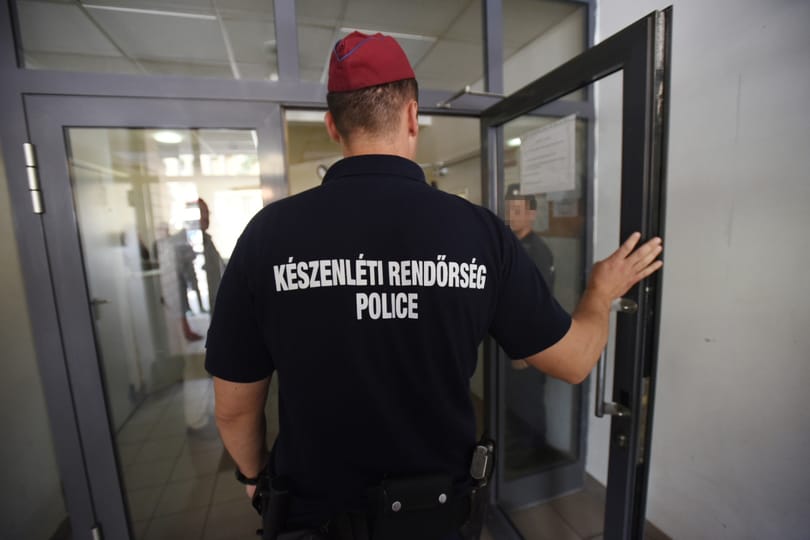 Elvitte a gyámügy a Józsefvárosban kilakoltatott család gyermekeit
