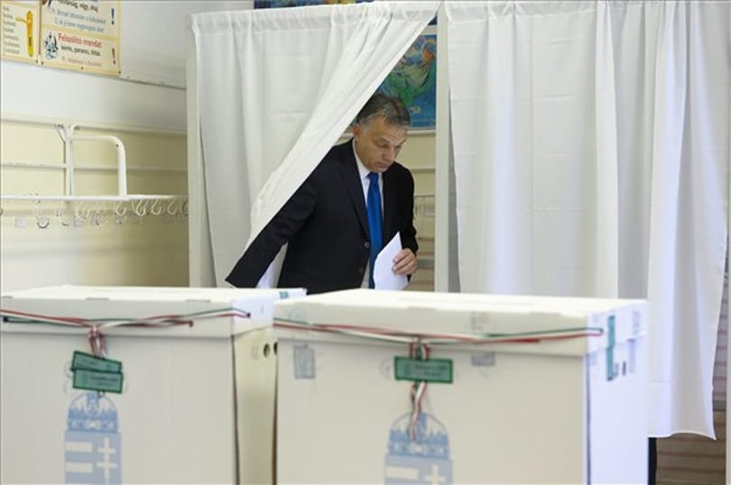 Orbán egy év alatt egyedül maradt a nagy álmaival 
