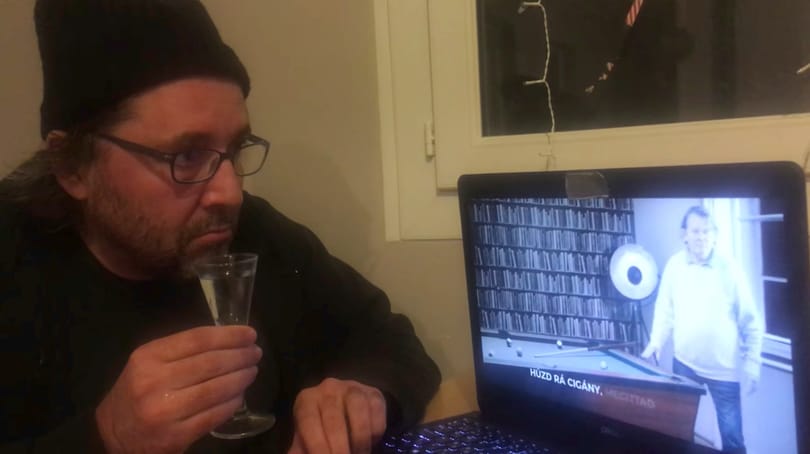 Itt van Schilling Árpád fricskája az SZFE toborzó videóira