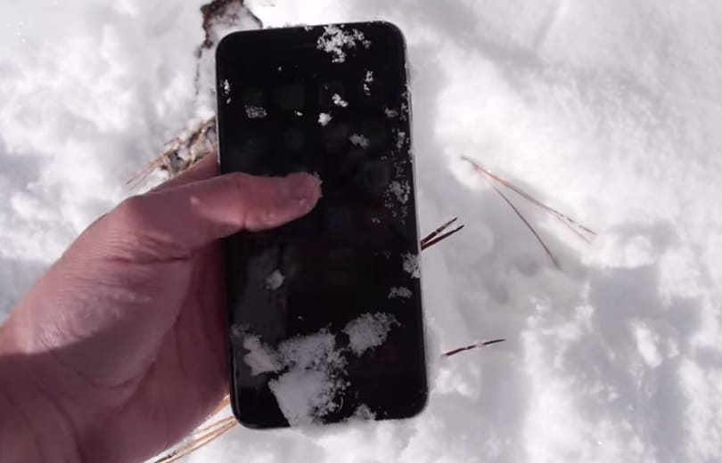 Mit gondol? Túléli az iPhone 6 Plus a hófogságot?