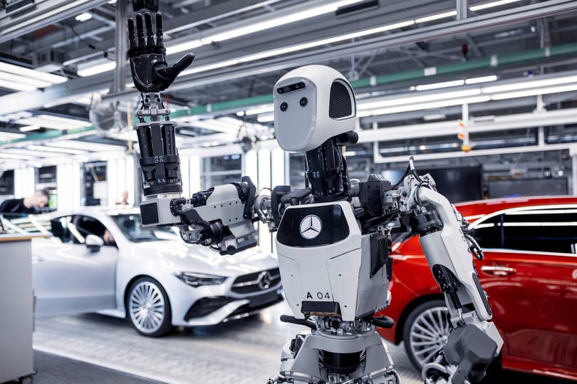 A kecskeméti Mercedesnél már megjelentek a robotmunkások