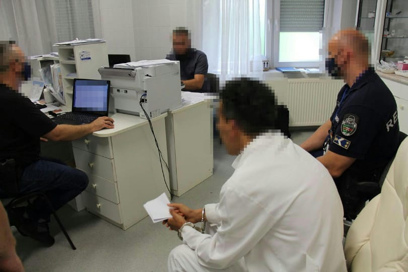 Publicus: A magyarok többsége egyetért az orvosok tiltakozásával