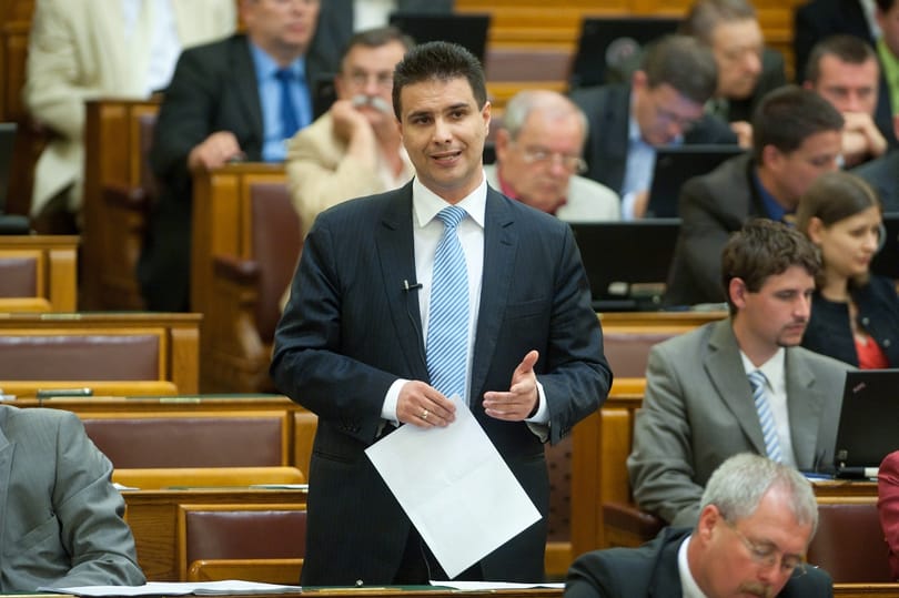 Költségvetés 2012: Mesterházyék tippeket adnak Orbánéknak