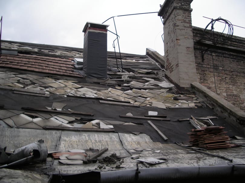 Kis magyar tetőtér biznisz az Andrássy úti Stein Palotában 