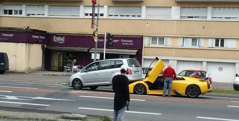 Nincs ennél drágább autóemelő sehol a világon