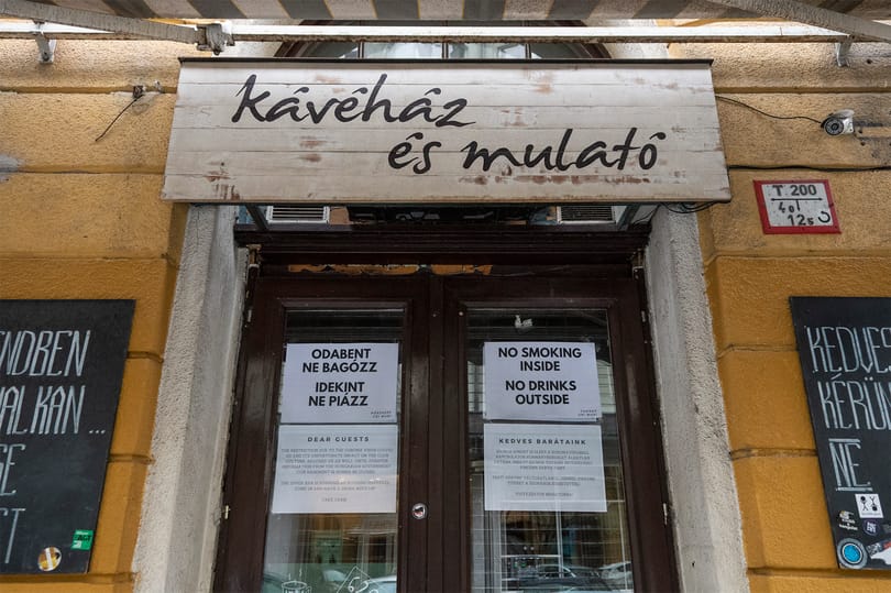 Bezár a bulinegyed a koronavírus miatt