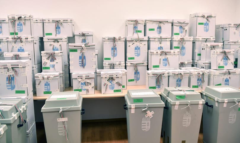 Két önkormányzati választást is tartanak vasárnap