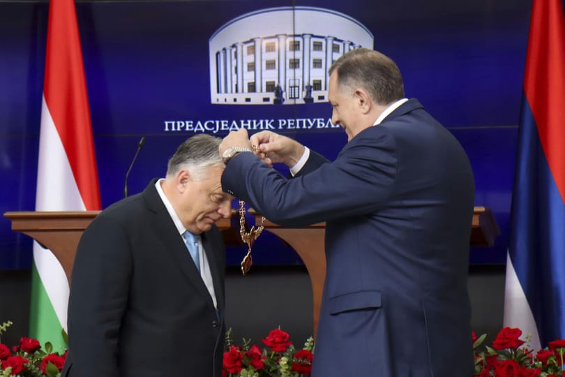 Milorad Dodik már nem elnök, de Budapest, Belgrád és Moszkva támogatásával verné szét Boszniát