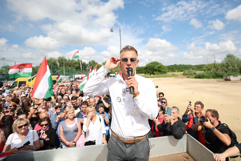 Magyar Péter: „Ma épp azt hazudozza a rogáni propaganda...