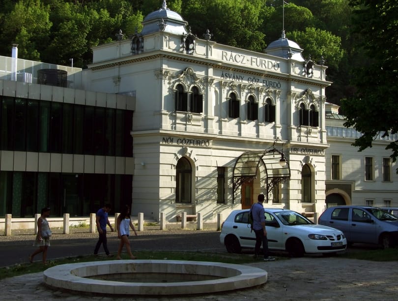 Elkelt a budapesti Rác fürdő